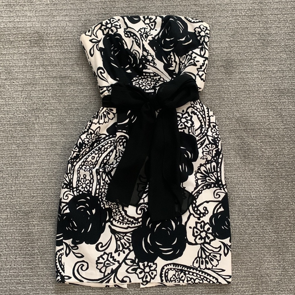 White House Black Market Floral Dress Size 6